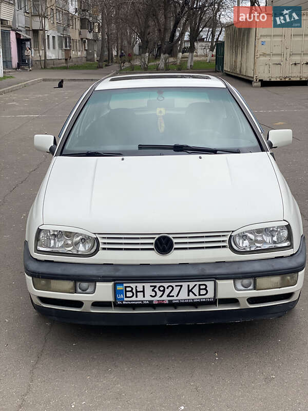 Volkswagen Golf (1993)