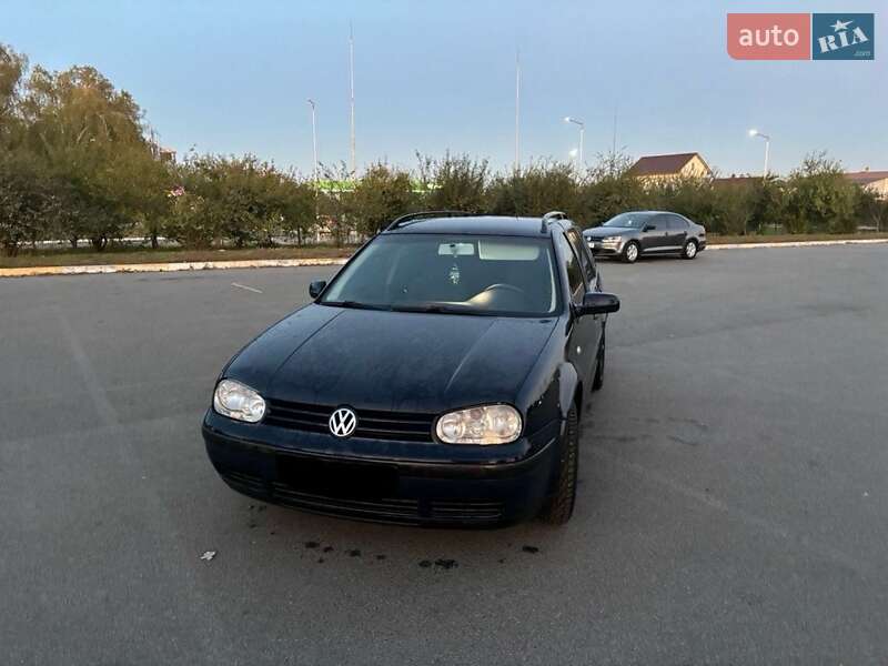 Volkswagen Golf (2001)