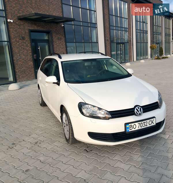 Volkswagen Golf (2010)