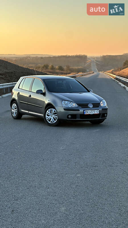 Volkswagen Golf (2007)