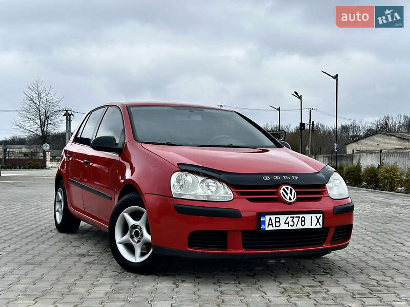 Volkswagen Golf (2005)