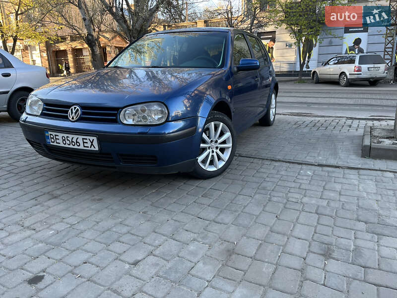 Volkswagen Golf (1998)