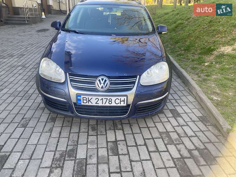 Volkswagen Golf (2008)