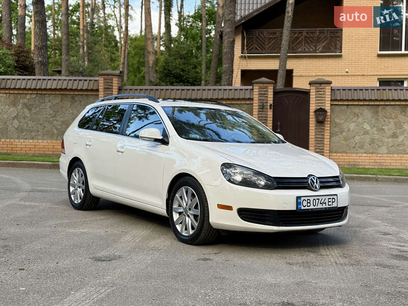 Volkswagen Golf (2012)