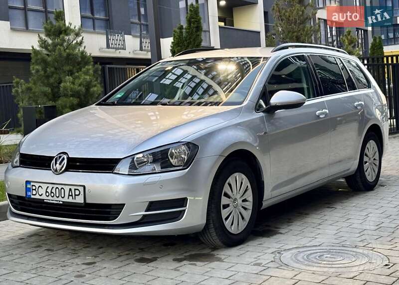 Volkswagen Golf (2016)