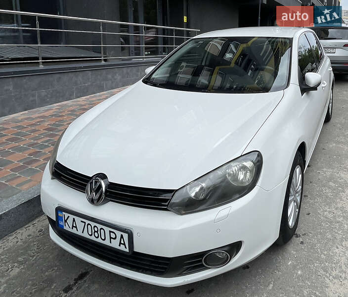 Volkswagen Golf (2012)
