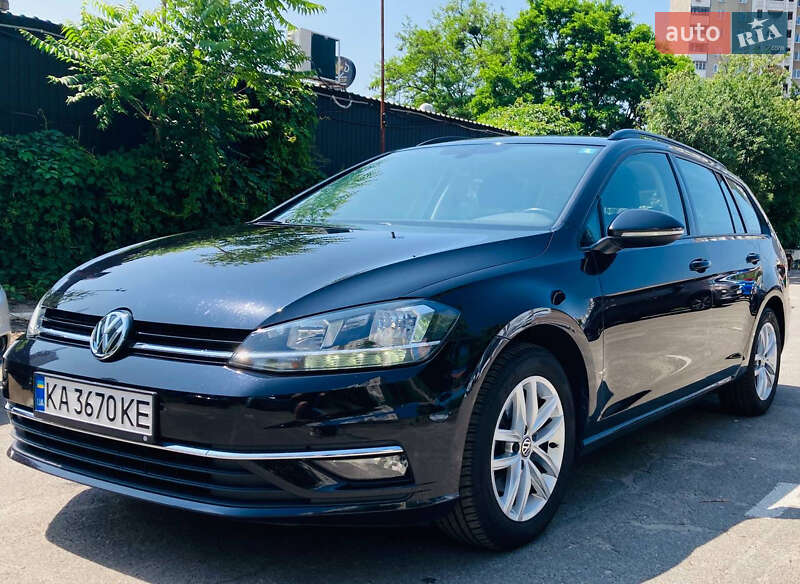 Volkswagen Golf (2017)