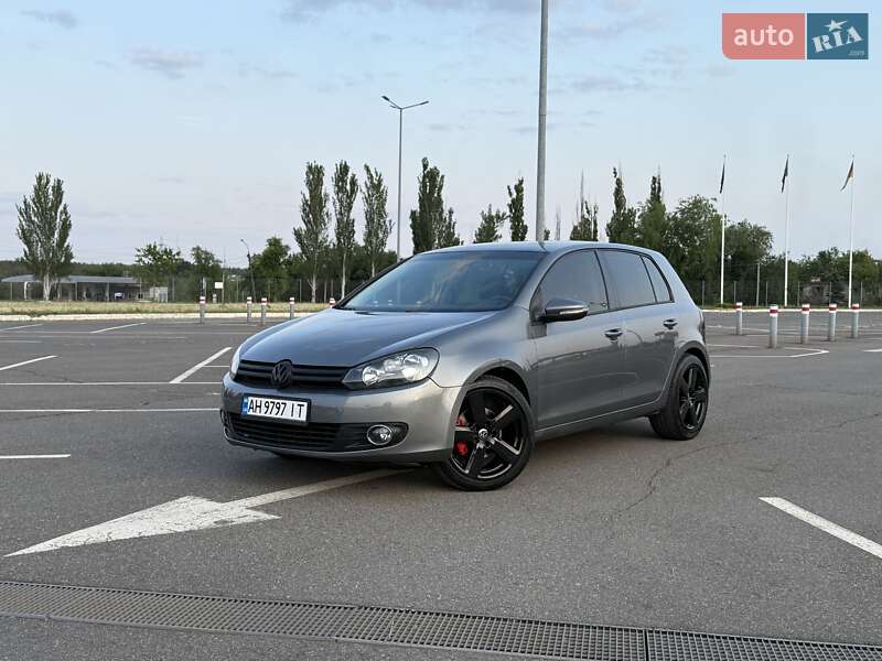 Volkswagen Golf (2010)