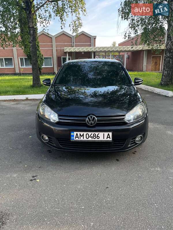 Volkswagen Golf (2011)
