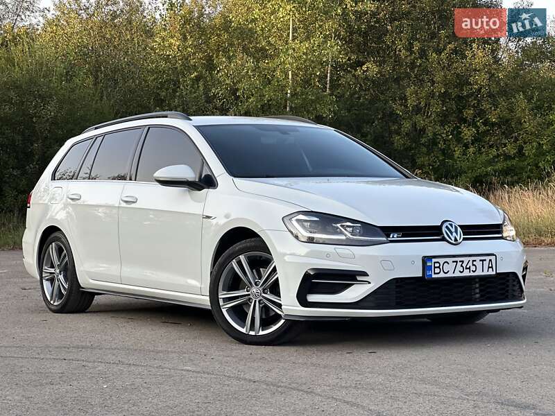 Volkswagen Golf (2019)