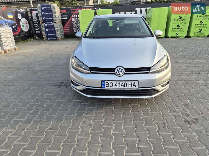 Volkswagen Golf (2018)