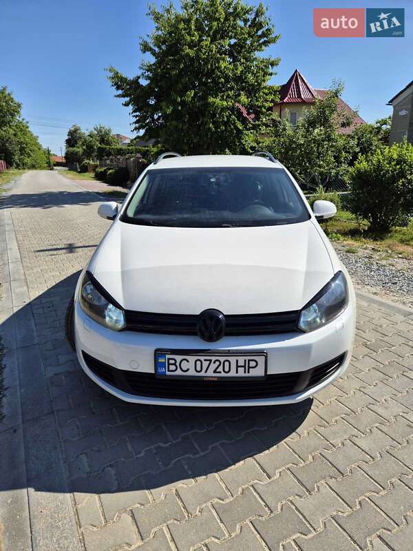 Volkswagen Golf (2010)