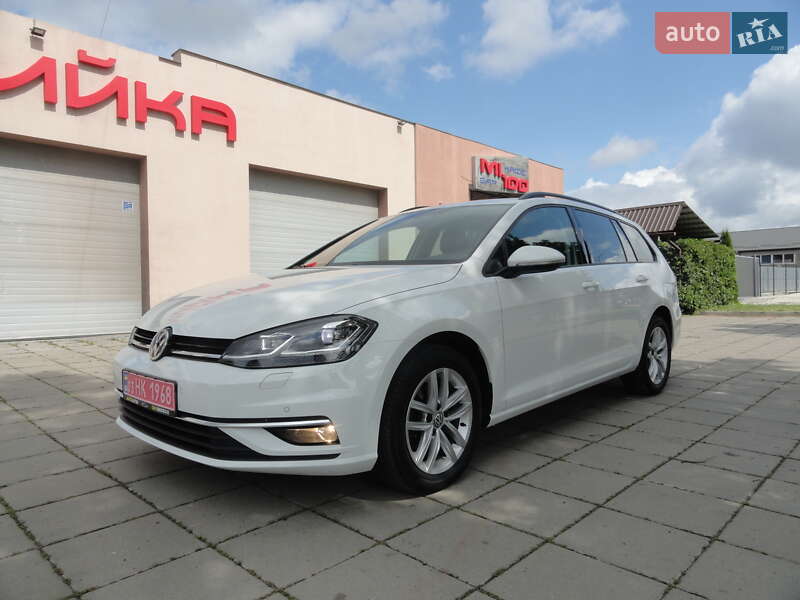Volkswagen Golf (2017)