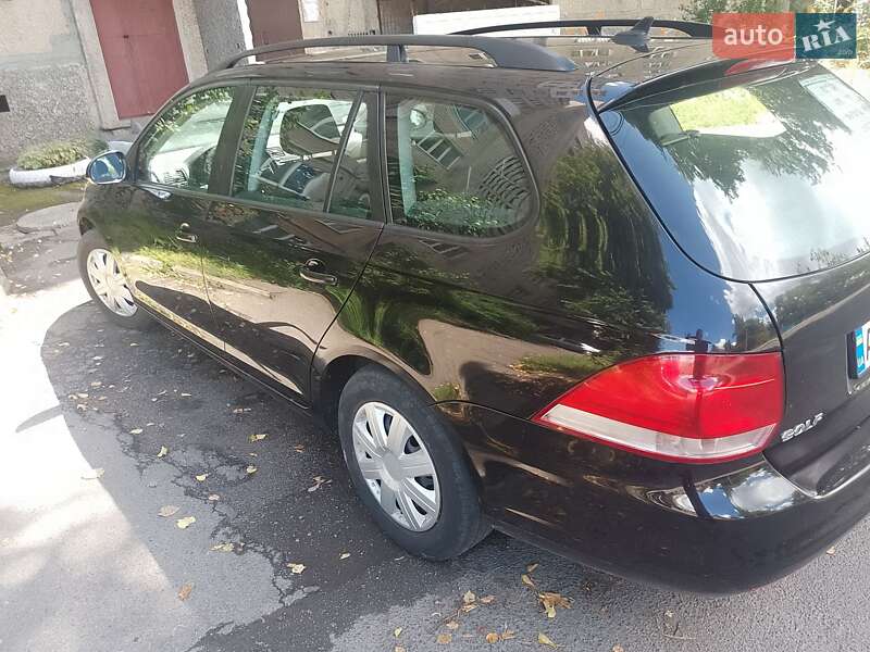 Volkswagen Golf (2009)