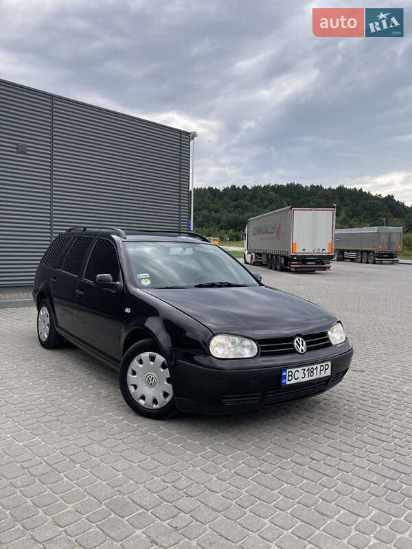 Volkswagen Golf (2001)