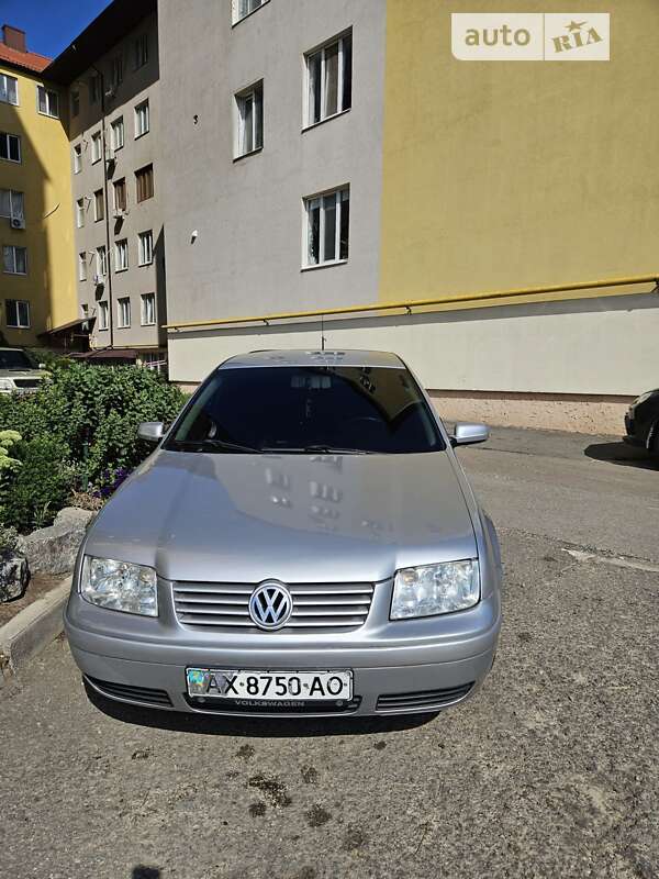Volkswagen Jetta (2001)