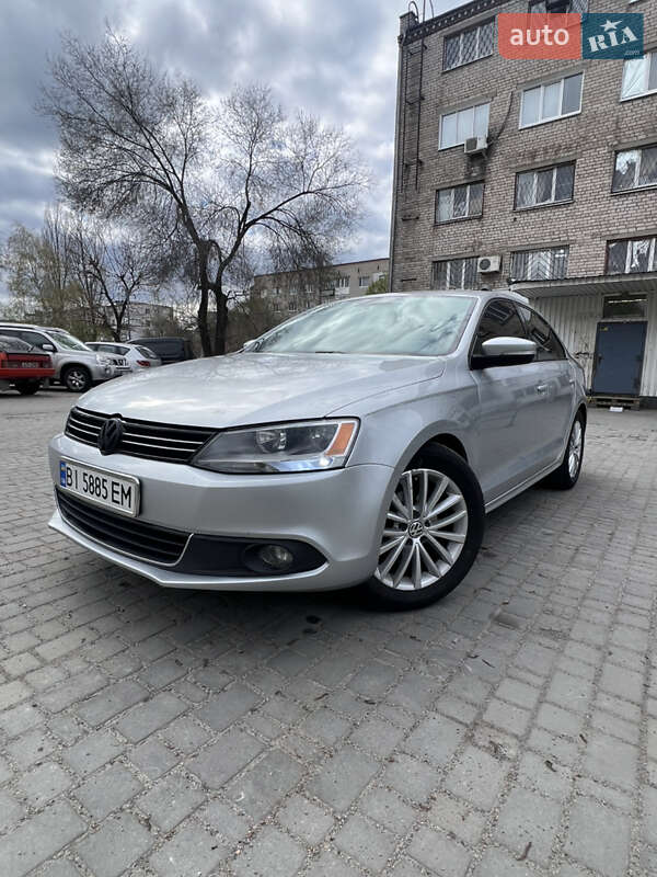 Volkswagen Jetta (2012)