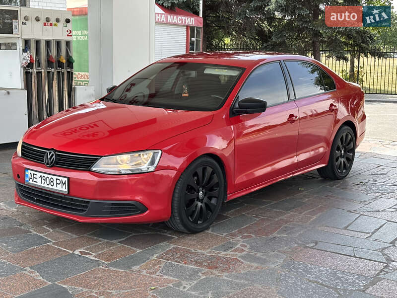 Volkswagen Jetta (2012)