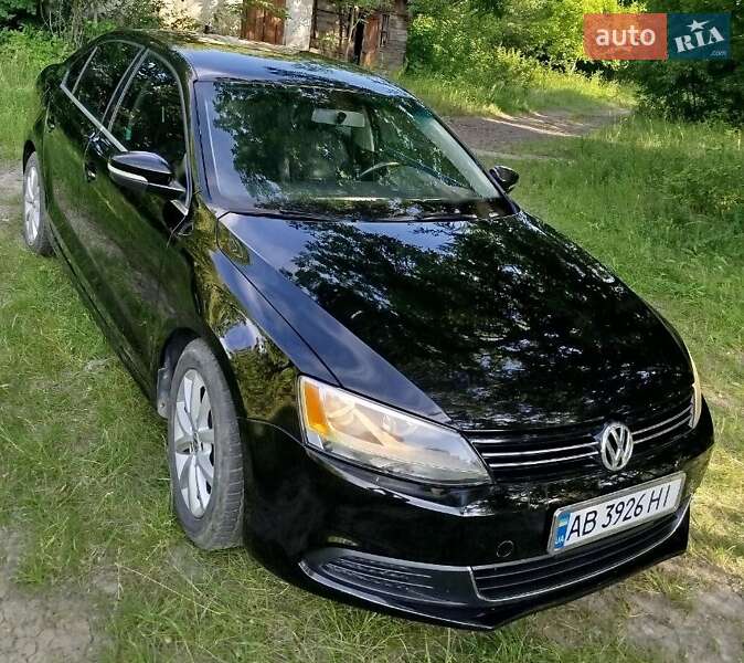 Volkswagen Jetta (2013)