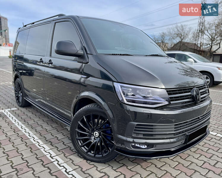Volkswagen Multivan (2010)
