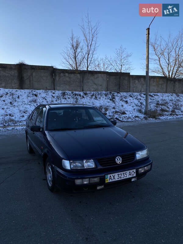 Volkswagen Passat (1994)