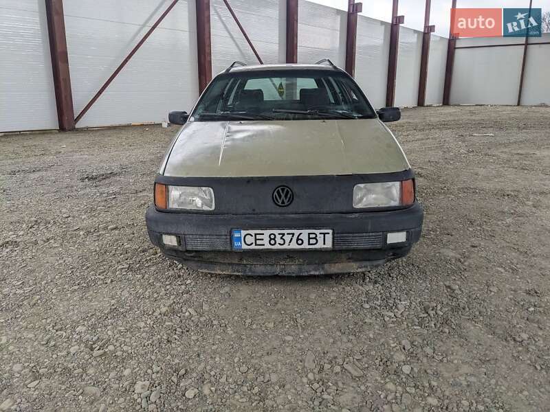 Volkswagen Passat (1990)