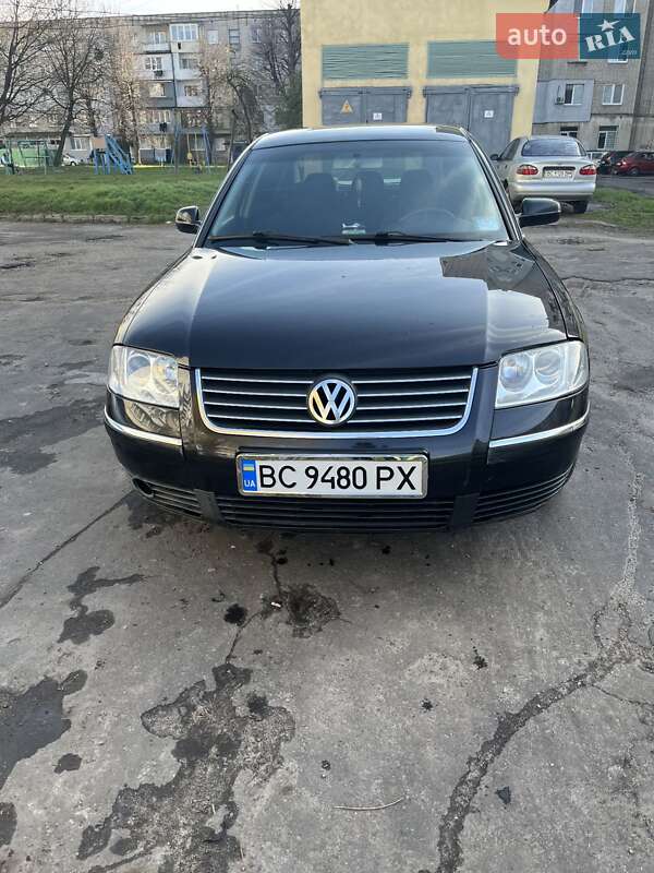 Volkswagen Passat (2003)