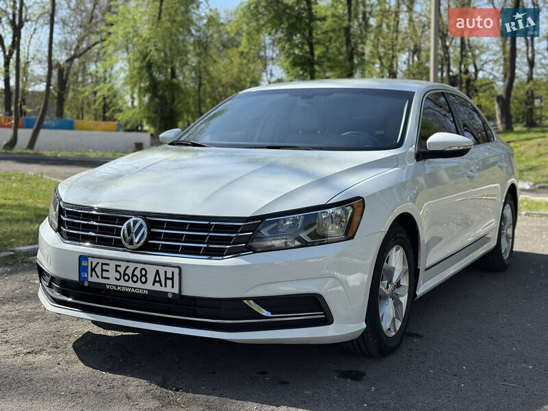 Volkswagen Passat (2017)