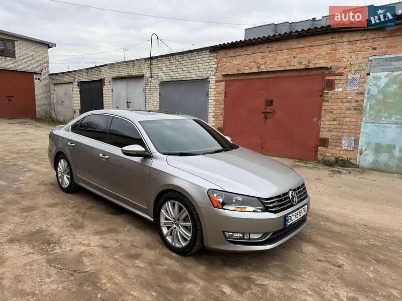 Volkswagen Passat (2011)