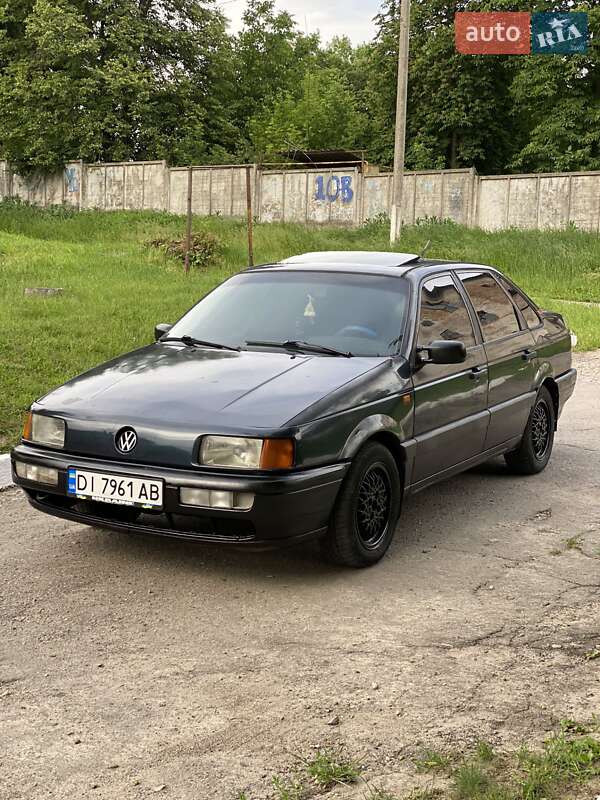 Volkswagen Passat (1992)
