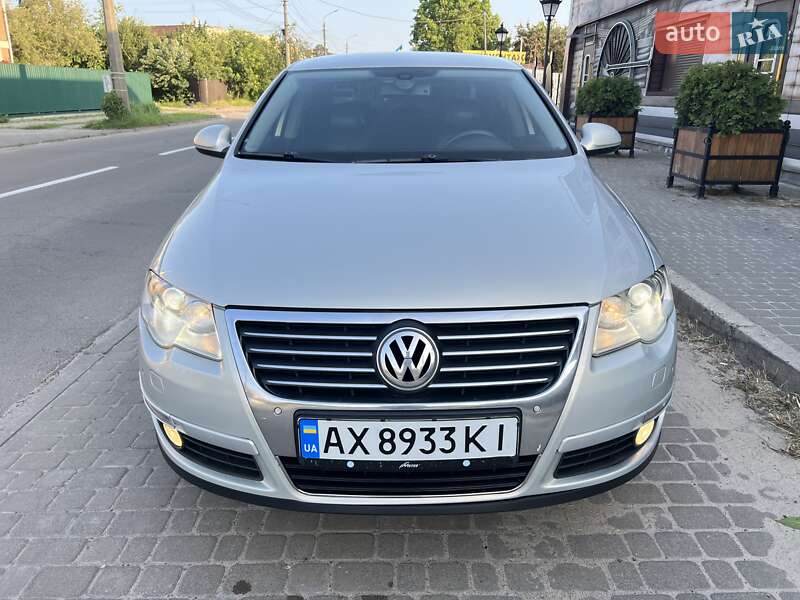 Volkswagen Passat (2010)