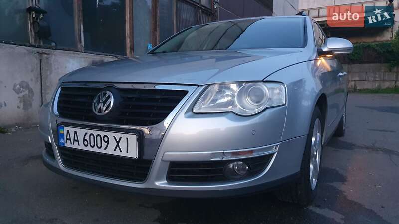 Volkswagen Passat (2010)