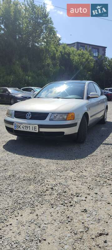 Volkswagen Passat (1997)