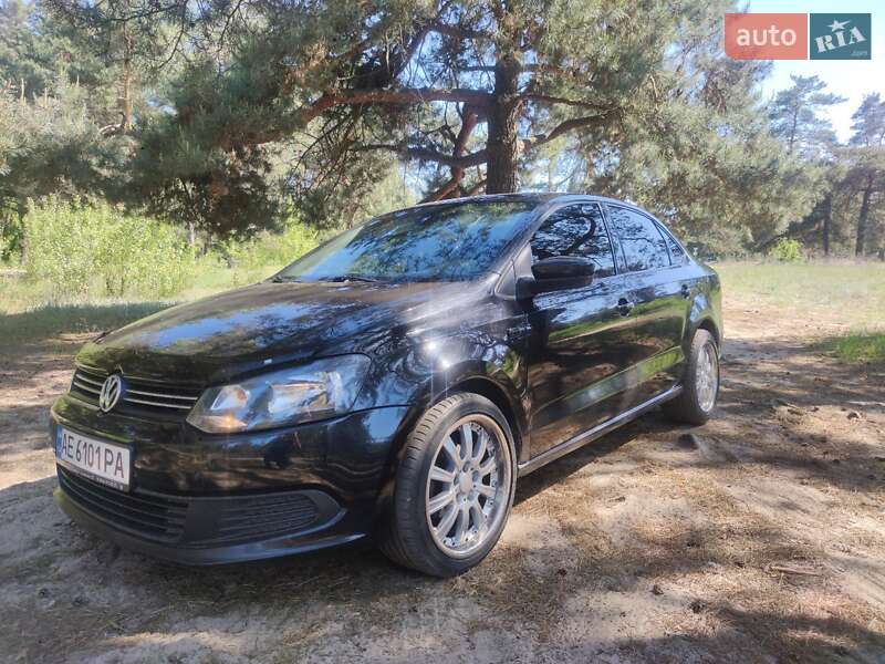 Volkswagen Polo (2012)