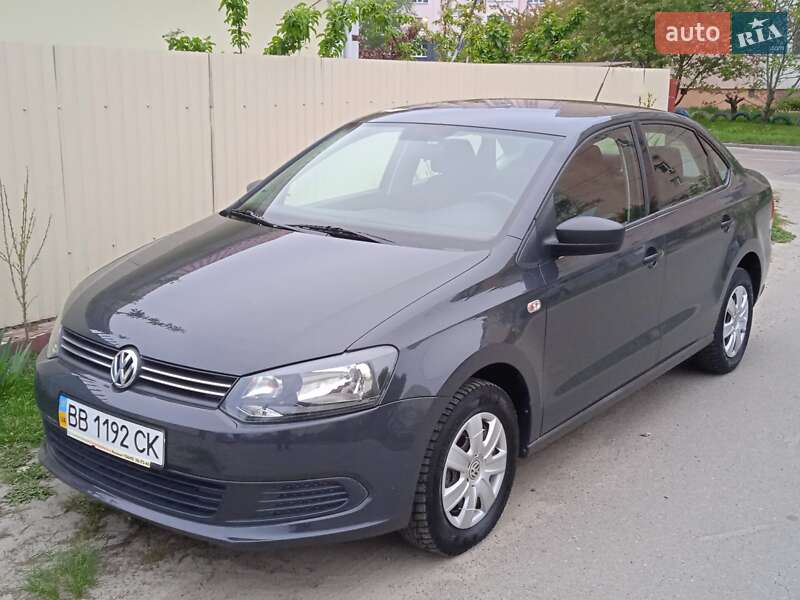 Volkswagen Polo (2012)