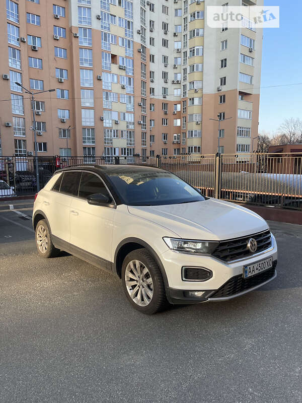 Volkswagen T-roc (2019)