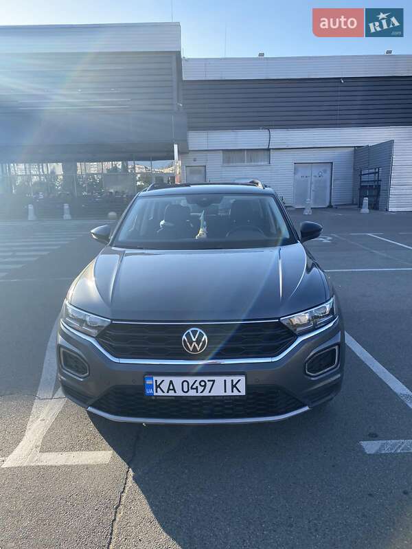 Volkswagen T-roc (2021)