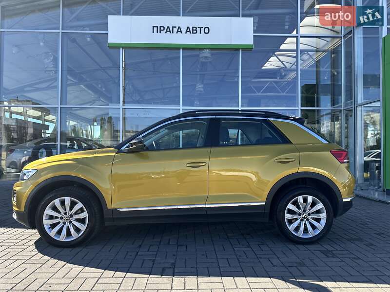 Volkswagen T-roc (2021)