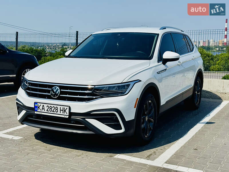 Volkswagen Tiguan (2024)