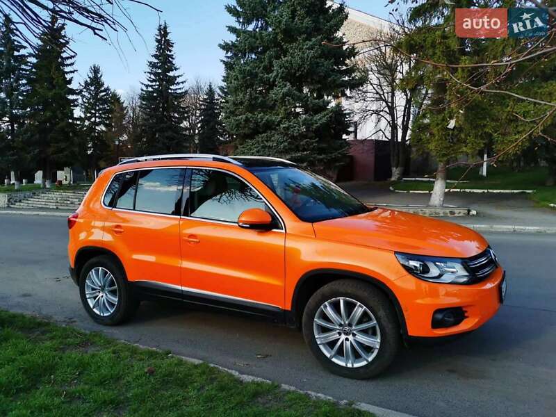 Volkswagen Tiguan (2015)