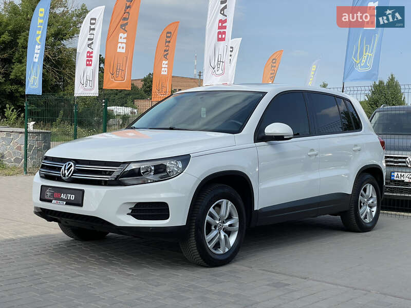 Volkswagen Tiguan (2012)