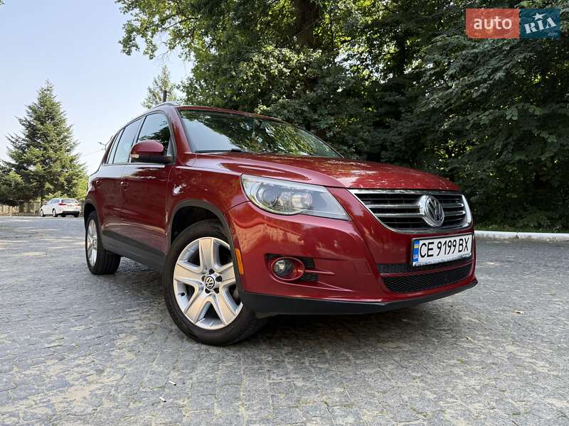 Volkswagen Tiguan (2010)