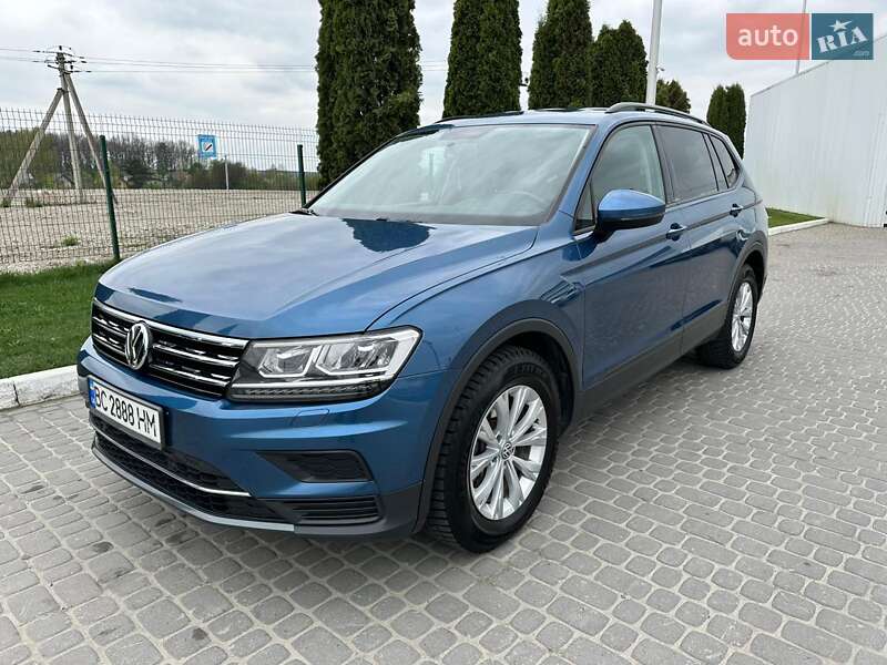 Volkswagen Tiguan (2017)