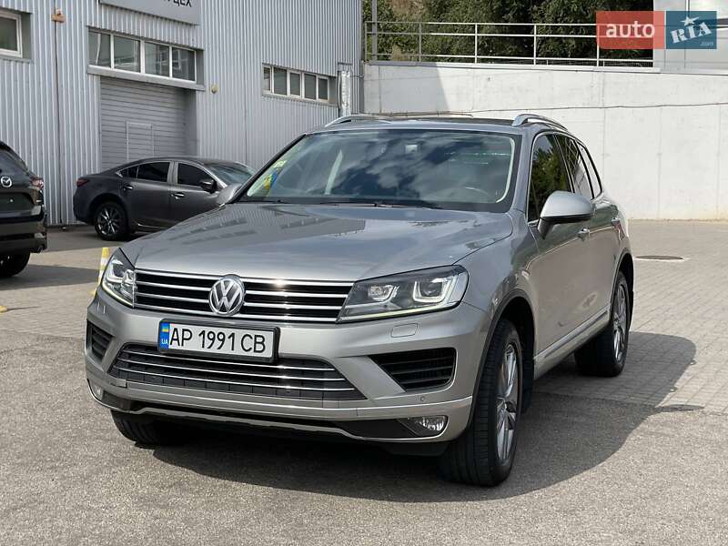 Volkswagen Touareg (2015)