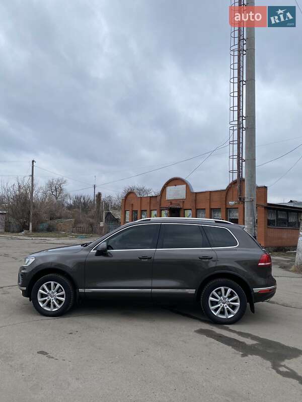 Volkswagen Touareg (2017)