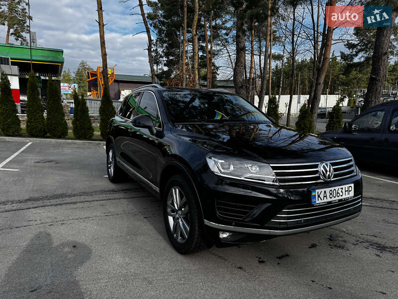 Volkswagen Touareg (2015)