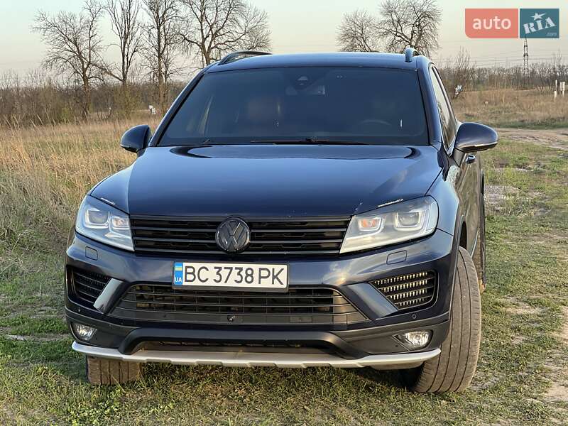 Volkswagen Touareg (2012)