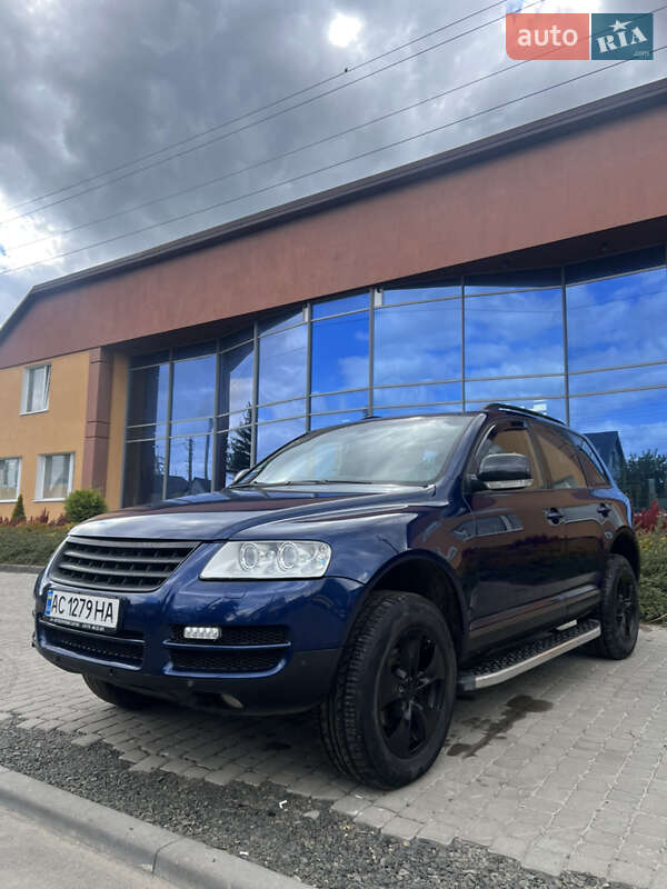 Volkswagen Touareg (2004)