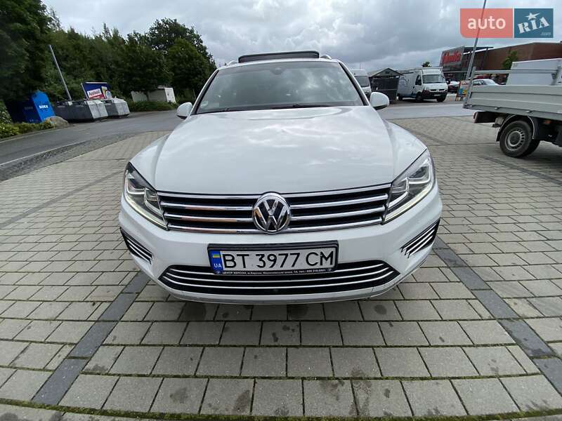 Volkswagen Touareg (2016)