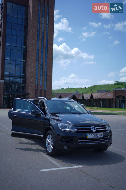 Volkswagen Touareg (2012)